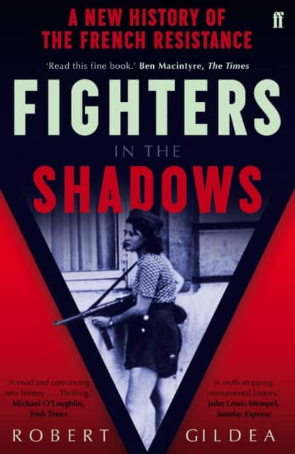 Fighters in the Shadows av Robert Gildea