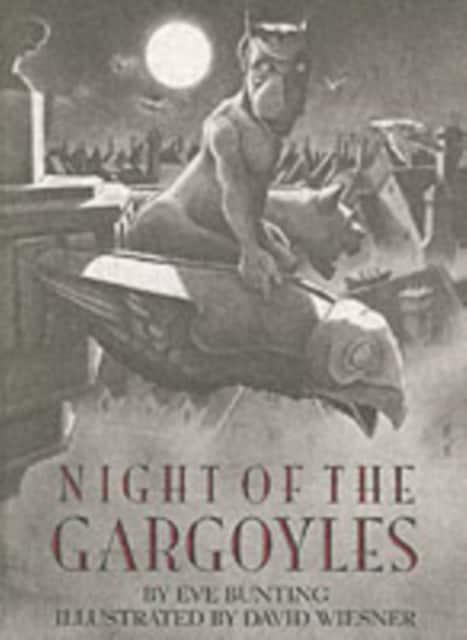 Night of the Gargoyles av Eve Bunting
