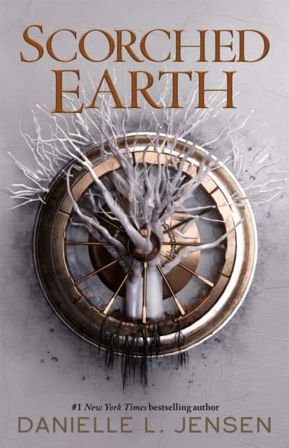 Scorched Earth av Danielle L. Jensen