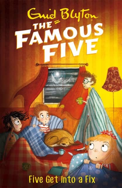 Famous Five: Five Get Into A Fix av Enid Blyton