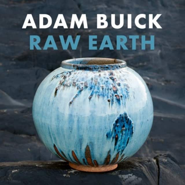 Raw Earth av Adam Buick