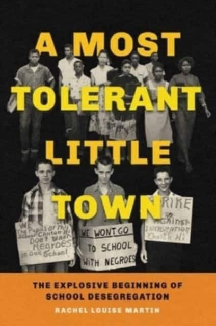 A Most Tolerant Little Town av Rachel Louise Martin