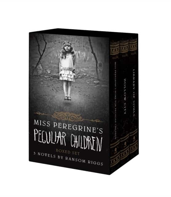 Miss Peregrine's Peculiar Children Boxed Set av Ransom Riggs