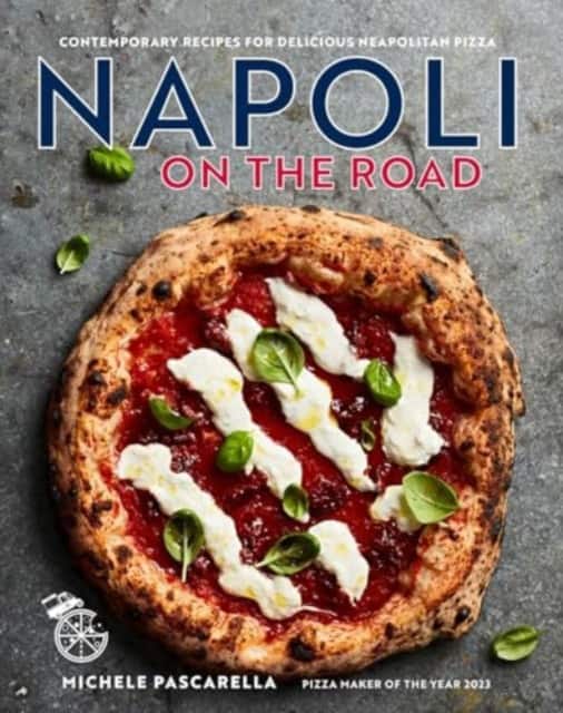 Napoli on the Road av Michele Pascarella