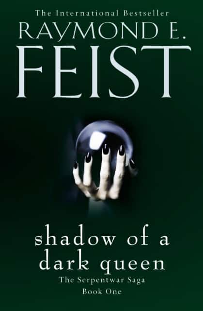 Shadow of a Dark Queen av Raymond E. Feist