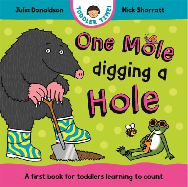 One Mole Digging A Hole av Julia Donaldson