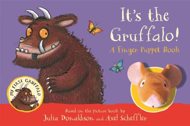It's the Gruffalo! A Finger Puppet Book av Julia Donaldson