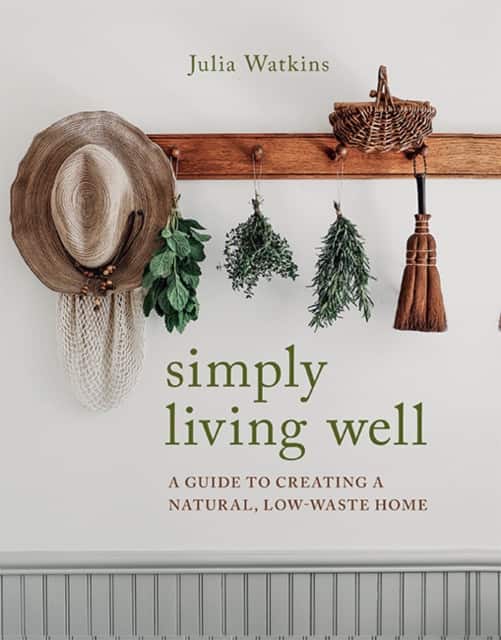 Simply Living Well av Julia Watkins