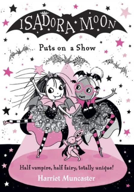Isadora Moon Puts on a Show av Harriet Muncaster