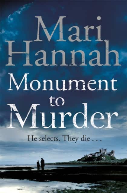 Monument to Murder av Mari Hannah