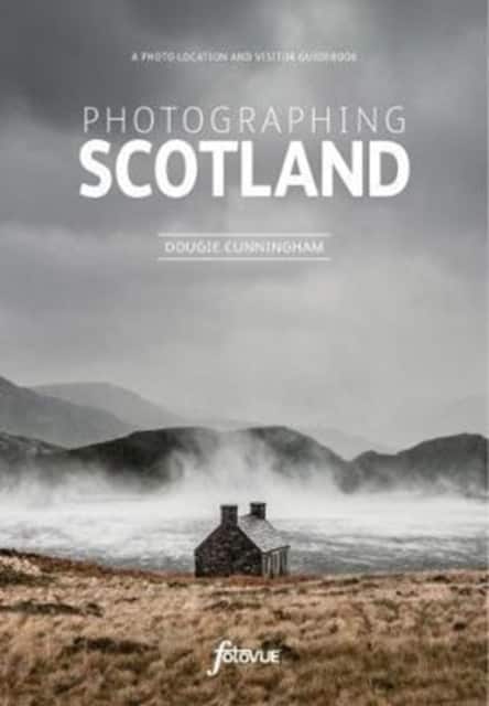 Explore and Discover Scotland av Dougie Cunningham
