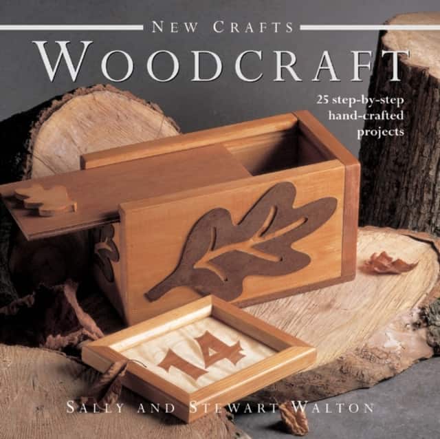 New Crafts: Woodcraft av Sally Walton