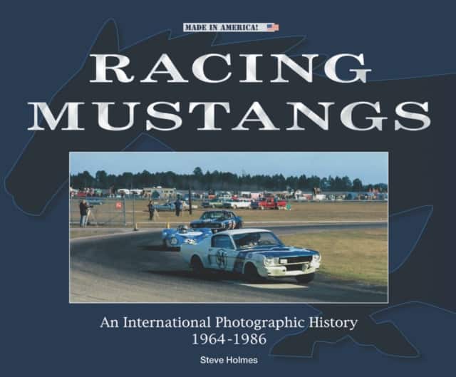 Racing Mustangs av Steve Holmes
