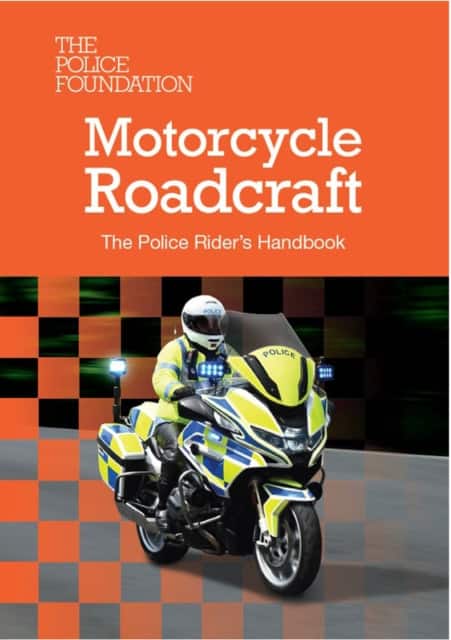 Motorcycle Roadcraft: The Police Rider's Handbook 2025 av The Police Foundation