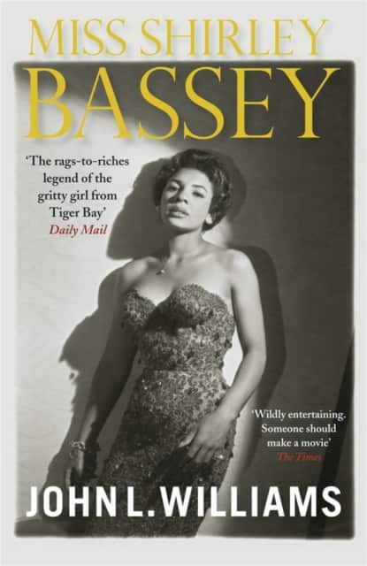Miss Shirley Bassey av John L Williams