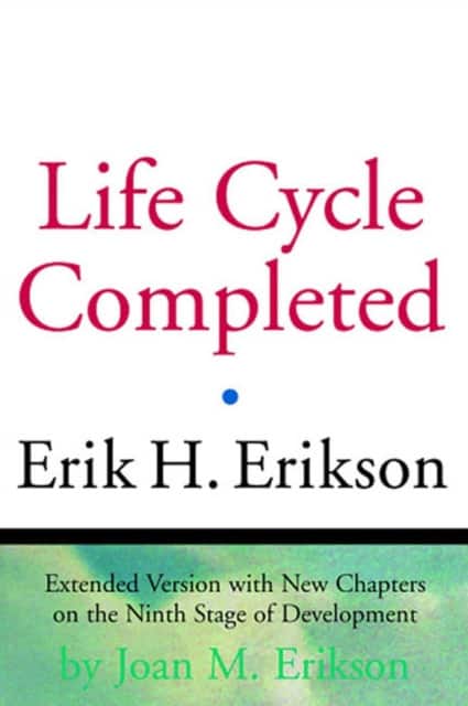 The Life Cycle Completed Ext (Paper) av Erik H. Erikson