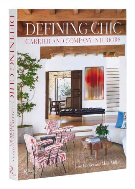 Defining Chic av Jesse Carrier