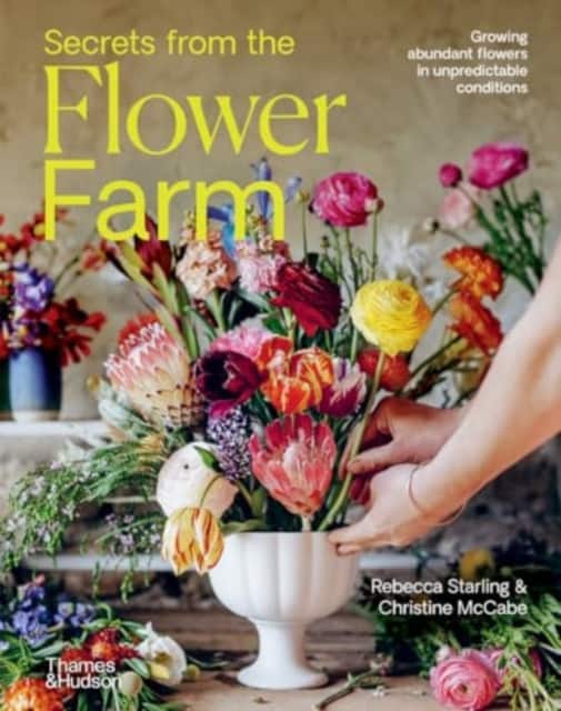 Secrets from the Flower Farm av Rebecca Starling