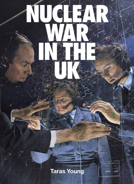 Nuclear War In The UK av Taras Young