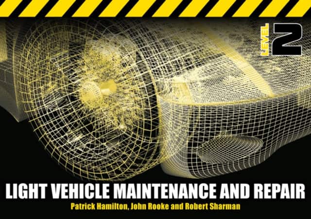 Light Vehicle Maintenance and Repair Level 2 av John Rooke
