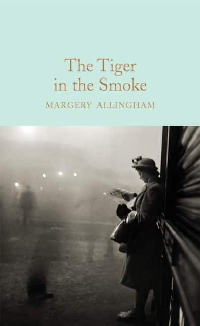 The Tiger in the Smoke av Margery Allingham