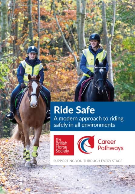 BHS Ride Safe Guide av The British Horse Society