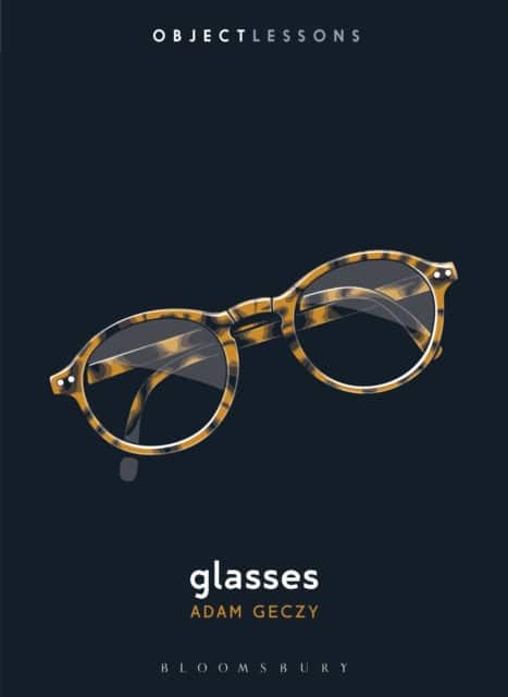 Glasses av Adam Geczy