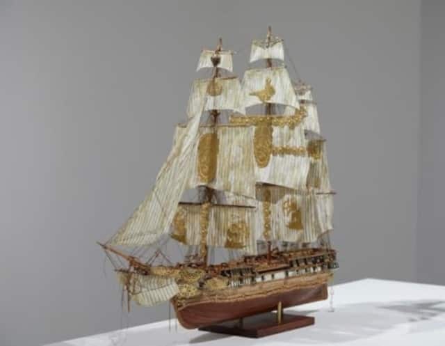 Hew Locke av Hew Locke