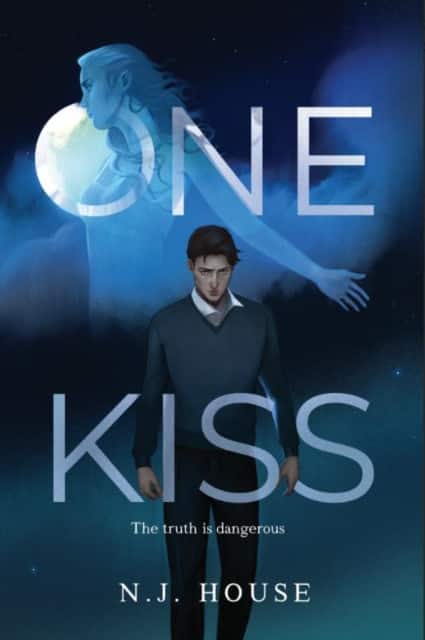 One Kiss av N.J. HOUSE