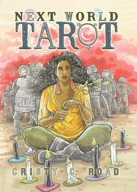 Next World Tarot: Hardcover Art Collection av Cristy C Road