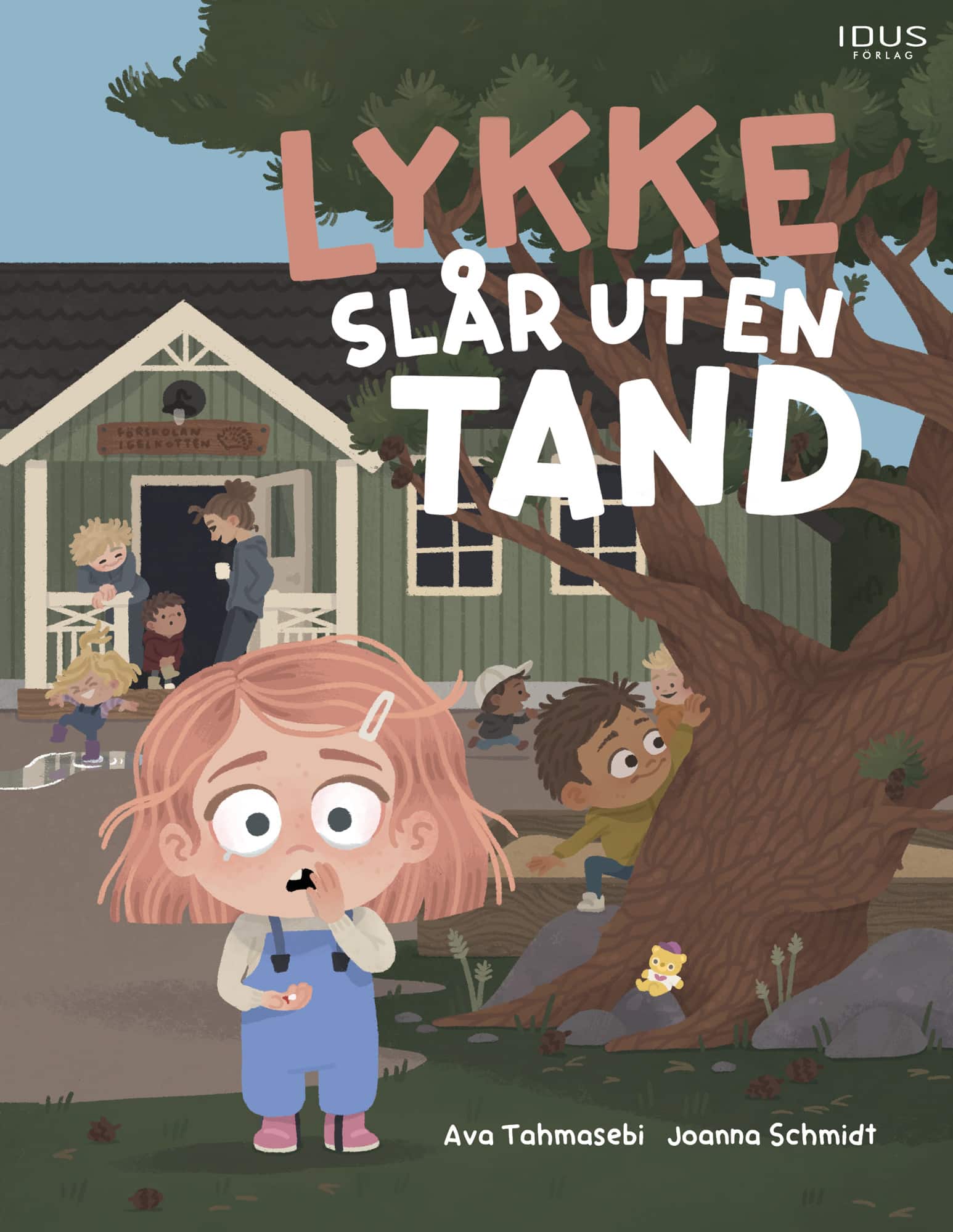Lykke slår ut en tand av Ava Tahmasebi