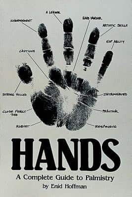 Hands: A Complete Guide To Palmistry av Enid Hoffman